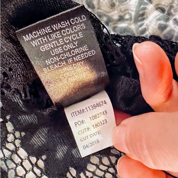 Torrid Black Lace Midi Dress Size 2 Whimsigoth Fairycore Sheer Gothic Romantic - Picture 9 of 11